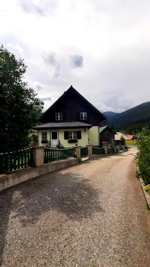 Ferienhaus Waldglueck ゴーザウ エクステリア 写真